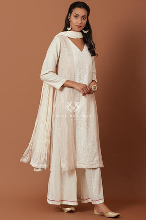 
                  
                    Load image into Gallery viewer, Ivory/red Kurta Set
                  
                